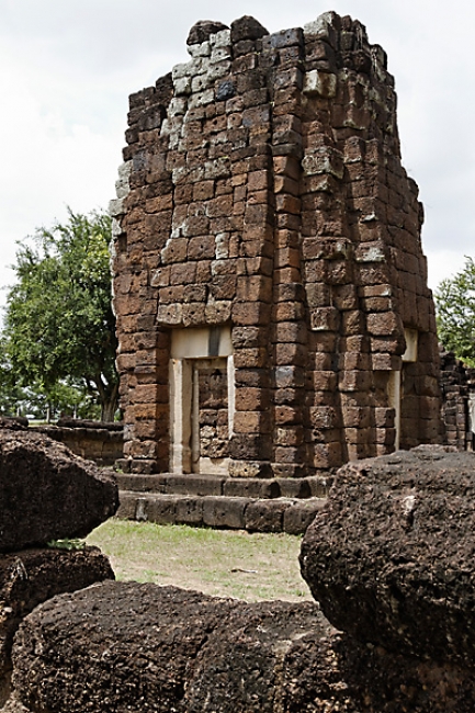 66-Prasat Nang Ram-040